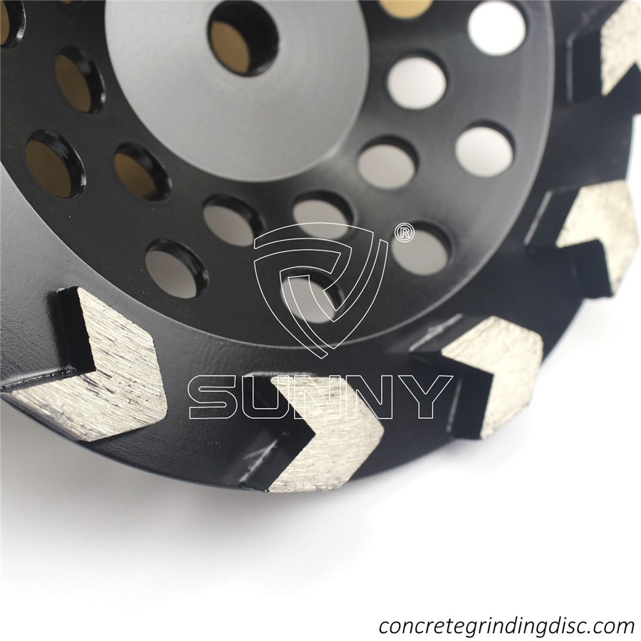 7 Inch Single Row Arrow Segment Diamond Cup Wheel For Concrete Grinding